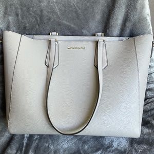 Michael kors tote bag